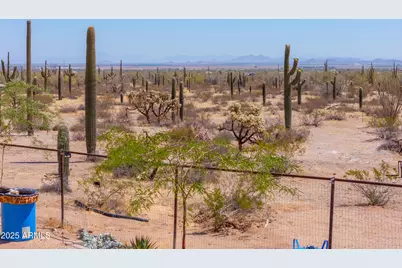 209 S Hidden Valley Road, Maricopa, AZ 85139 - Photo 32