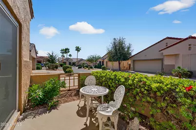 15720 W Clear Canyon Drive, Surprise, AZ 85374 - Photo 18
