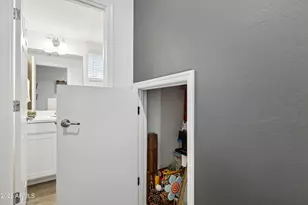 8520 E Osage Ave, Mesa, AZ 85212 - Photo 14