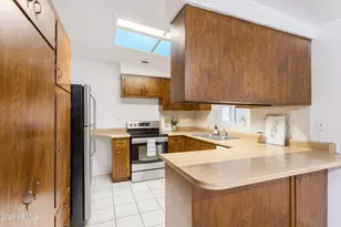 141 E Kayetan Dr, Sierra Vista, AZ 85635 - Photo 8