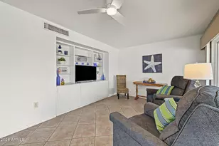 9326 W Glen Oaks Cir N, Sun City, AZ 85351 - Photo 8