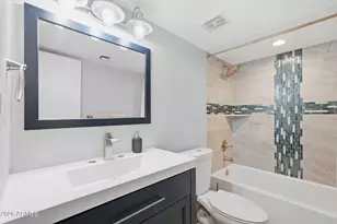 4201 E Camelback Rd, Phoenix, AZ 85018 - Photo 14
