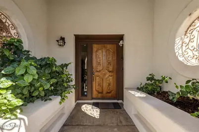 1874 E Carver Road, Tempe, AZ 85284 - Photo 2