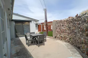 41 W Morris Dr, Queen Valley, AZ 85118 - Photo 4