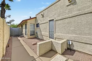 1229 W Calle Del Norte, Chandler, AZ 85224 - Photo 4