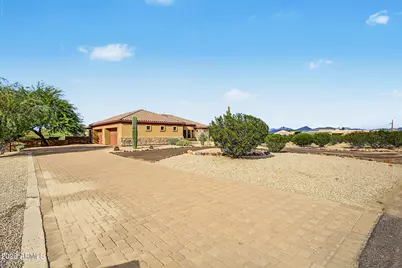 3322 W Irvine Road, Phoenix, AZ 85086 - Photo 4