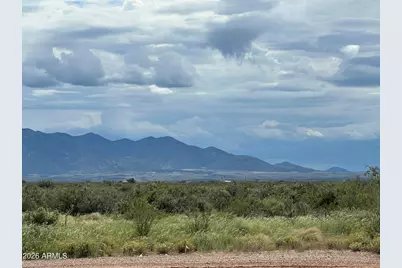 Oo Williams Way #6, Huachuca City, AZ 85616 - Photo 2
