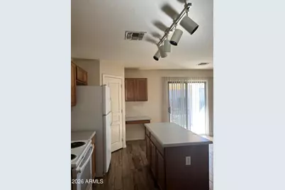 8065 N 109th Lane, Peoria, AZ 85345 - Photo 14
