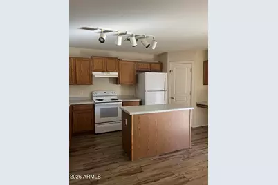 8065 N 109th Lane, Peoria, AZ 85345 - Photo 16