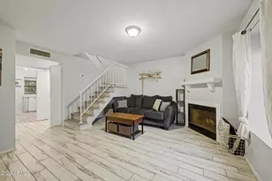 921 W University Dr, Mesa, AZ 85201 - Photo 2
