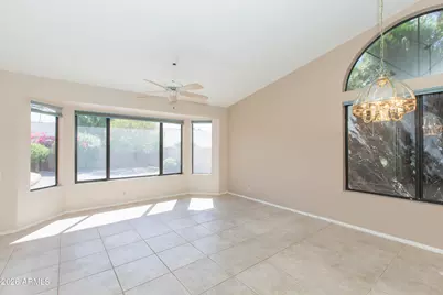 9845 W Escuda Drive, Peoria, AZ 85382 - Photo 10