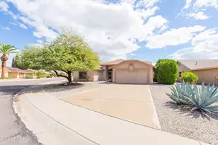 9845 W Escuda Dr, Peoria, AZ 85382 - Photo 2