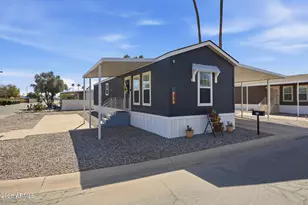 426 W Cottonwood Ln, Casa Grande, AZ 85122 - Photo 1