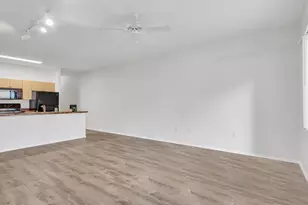 18416 N Cave Creek Rd, Phoenix, AZ 85032 - Photo 10