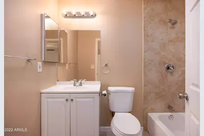 2501 W Belmont Avenue #Apt 5, Phoenix, AZ 85051 - Photo 16