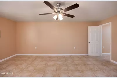 2501 W Belmont Avenue #Apt 5, Phoenix, AZ 85051 - Photo 12