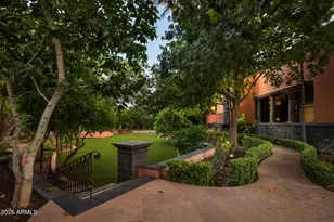 8100 N 68th St, Paradise Valley, AZ 85253 - Photo 6