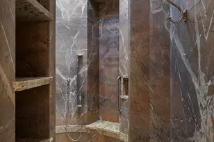 8100 N 68th St, Paradise Valley, AZ 85253 - Photo 26