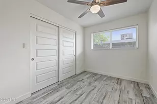 11464 N 24th Dr, Phoenix, AZ 85029 - Photo 18