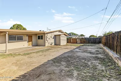 11464 N 24th Drive, Phoenix, AZ 85029 - Photo 22
