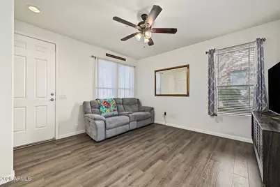 42424 N Gavilan Peak Parkway #28102, Anthem, AZ 85086 - Photo 6