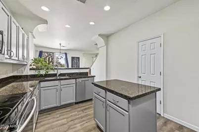 42424 N Gavilan Peak Parkway #28102, Anthem, AZ 85086 - Photo 20
