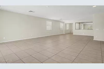 8747 W Solano Drive, Glendale, AZ 85305 - Photo 4