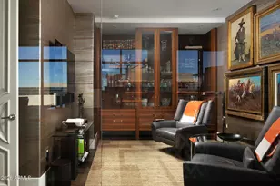 2402 E Esplanade Ln, Phoenix, AZ 85016 - Photo 10