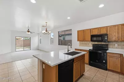 16967 W Weymouth Road, Surprise, AZ 85374 - Photo 8