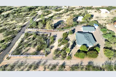 35155 S Turtle Creek Road, Wickenburg, AZ 85390 - Photo 16