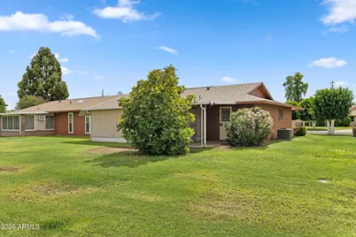10918 W Caron Drive, Sun City, AZ 85351 - Photo 18