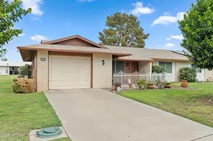 10918 W Caron Dr, Sun City, AZ 85351 - Photo 1