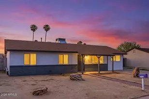 3718 W Charter Oak Rd, Phoenix, AZ 85029 - Photo 1