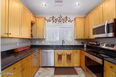 2751 S Southwind Drive, Gilbert, AZ 85295 - Photo 2