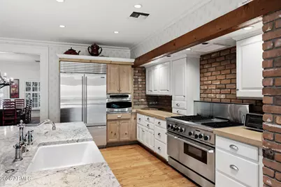 1001 E Caroline Lane, Tempe, AZ 85284 - Photo 8