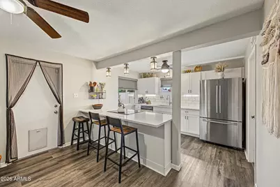 2917 W Laurel Lane, Phoenix, AZ 85029 - Photo 6