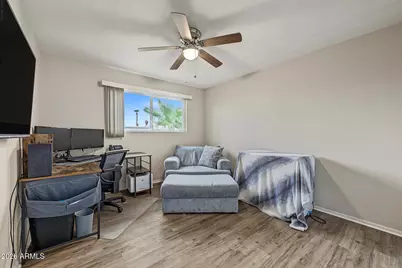 2917 W Laurel Lane, Phoenix, AZ 85029 - Photo 18