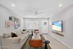 2734 E Highland Ave, Phoenix, AZ 85016 - Photo 4