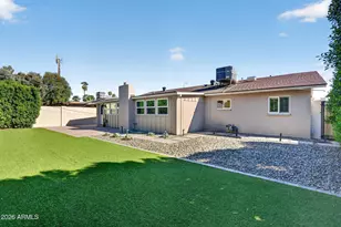 2734 E Highland Ave, Phoenix, AZ 85016 - Photo 36
