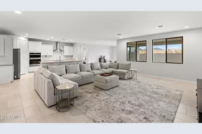 43025 W Palo Abeto Drive, Maricopa, AZ 85138 - Photo 2