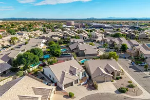 3105 E Hiddenview Dr, Phoenix, AZ 85048 - Photo 32