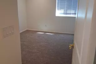 12727 W Milton Dr, Peoria, AZ 85383 - Photo 16