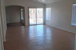 12727 W Milton Dr, Peoria, AZ 85383 - Photo 4