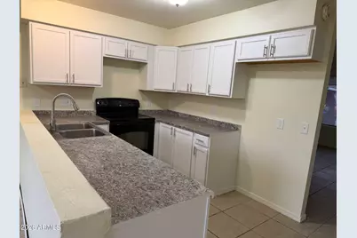 4626 W Midway Avenue, Glendale, AZ 85301 - Photo 4