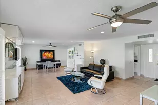 18414 N 99th Dr, Sun City, AZ 85373 - Photo 16