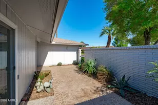 18414 N 99th Dr, Sun City, AZ 85373 - Photo 30