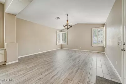 13383 W Alvarado Drive, Goodyear, AZ 85395 - Photo 10