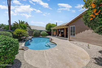 13383 W Alvarado Drive, Goodyear, AZ 85395 - Photo 26