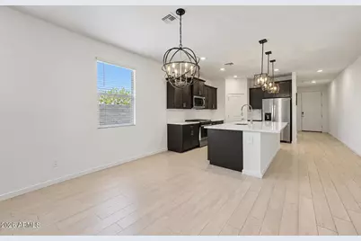 16033 W Cottontail Lane, Surprise, AZ 85387 - Photo 4