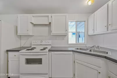 8601 N 103rd Avenue #Lot 160, Peoria, AZ 85345 - Photo 10
